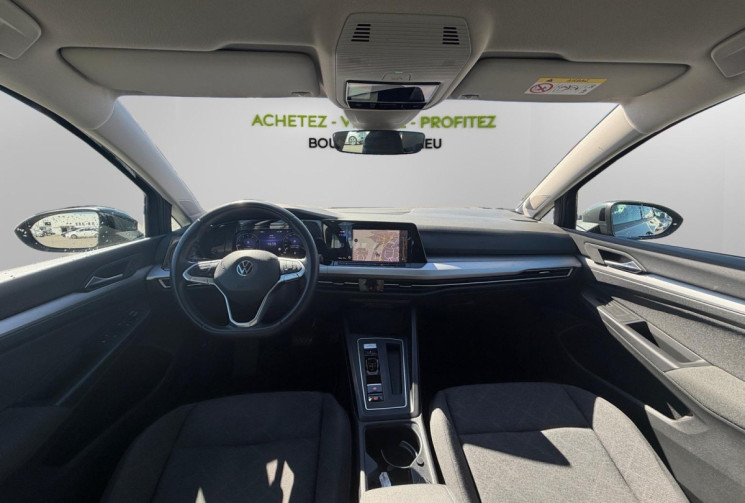 Volkswagen Golf VIII / 1.5 eTSI / 150 CH / LIFE BUSINESS