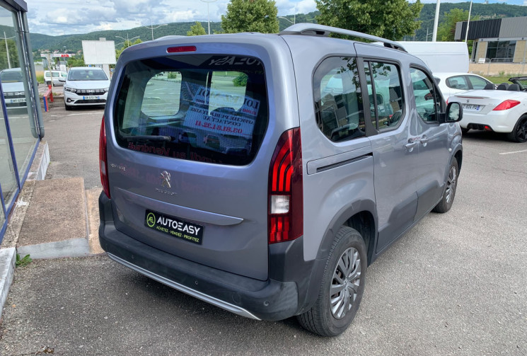 Peugeot Rifter 1.5 Blue HDI 130 Allure