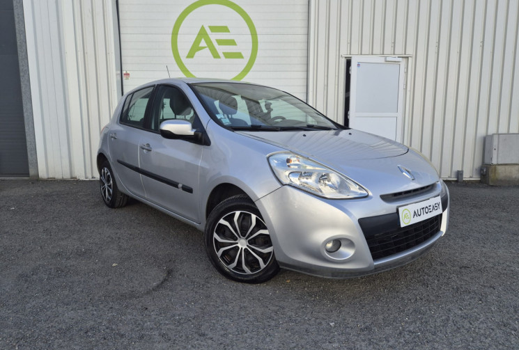 Renault Clio III Phase 2 1.2 I * 75 cv * CARPLAY * GPS * IDEAL JEUNE PERMIS * CLIM *