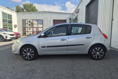 Renault Clio III Phase 2 1.2 I * 75 cv * CARPLAY * GPS * IDEAL JEUNE PERMIS * CLIM *
