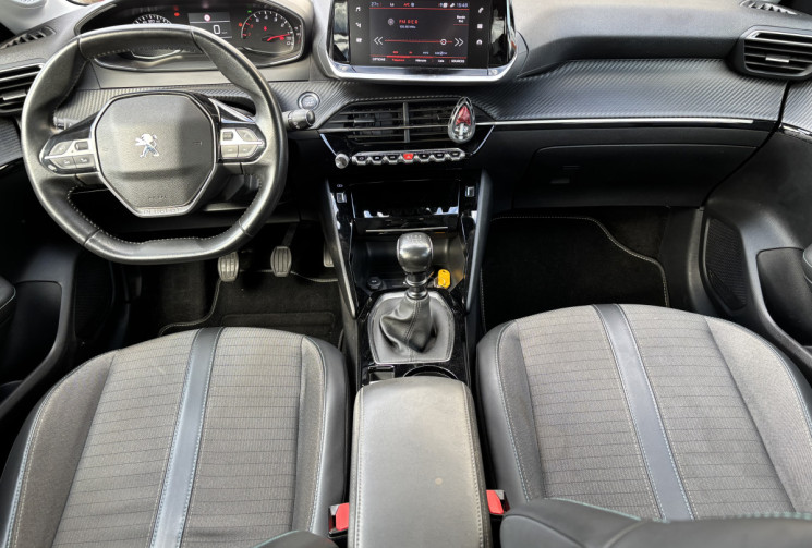 Peugeot 208 1.2  THP 100 ALLURE (première main)