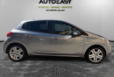 Peugeot 208 1.2 / 82 CH / SIGNATURE / DISTRIB A JOUR