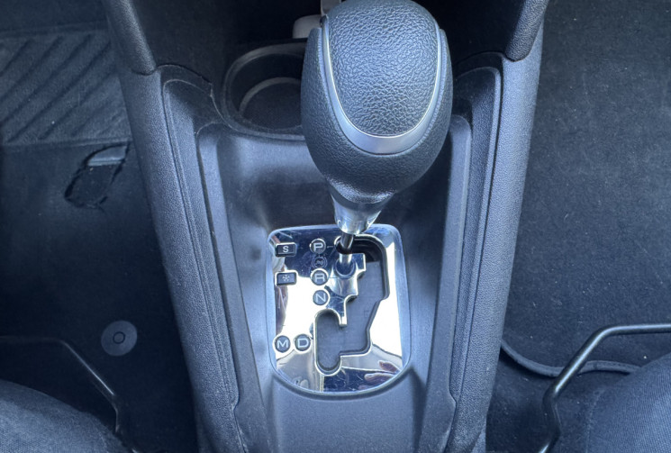 Peugeot 208 PEUGEOT 208 Phase 2 5 Portes 1.2 THP Puretech 110CH ALLURE / DISTRIBUTION A JOURS 