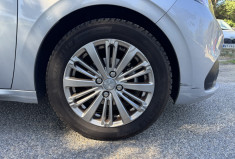 Peugeot 208 PEUGEOT 208 Phase 2 5 Portes 1.2 THP Puretech 110CH ALLURE / DISTRIBUTION A JOURS 