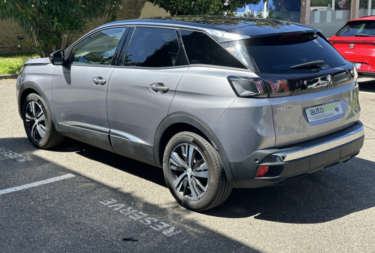 Peugeot 3008 1.2 Hybrid e-DSC6 136 ch / SUIVI PEUGEOT 100% 