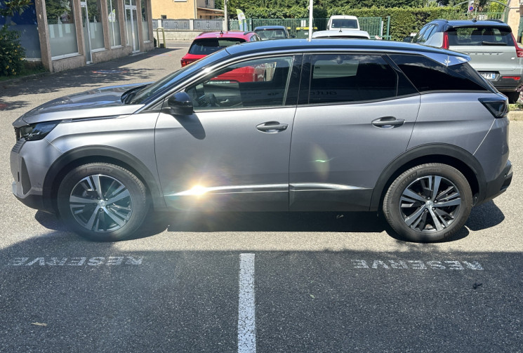 Peugeot 3008 II Phase 2 1.2 Hybrid e-DSC6 136 cv / SUIVI PEUGEOT 100% 