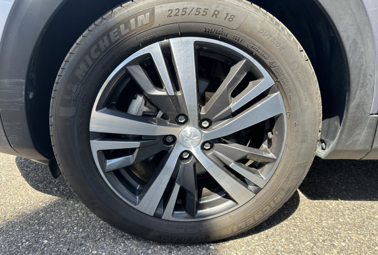 Peugeot 3008 II Phase 2 1.2 Hybrid e-DSC6 136 cv / SUIVI PEUGEOT 100% 