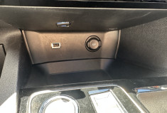 Peugeot 3008 1.2 Hybrid e-DSC6 136 ch / SUIVI PEUGEOT 100% 