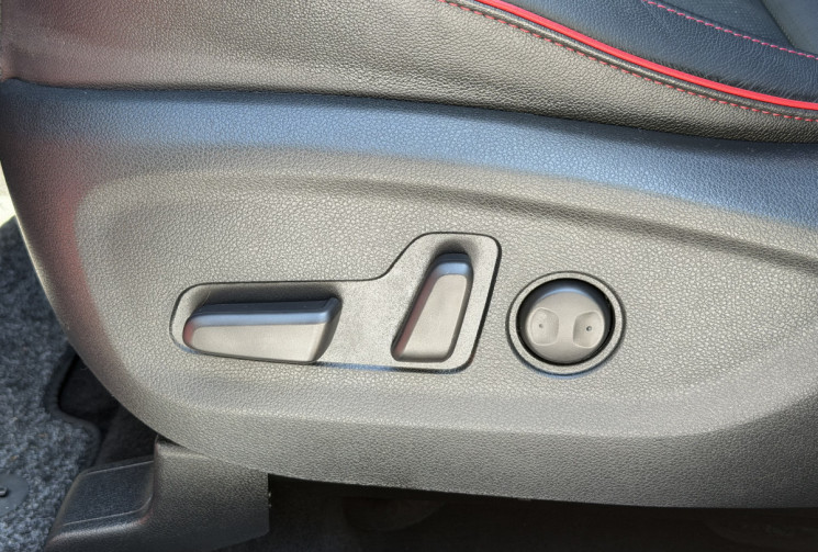 Kia Sportage GT LINE PREMIUM 1.6 CRDI 136 4X2 DCT7 / Toit ouvrant / Attelage / FULL OPTIONS