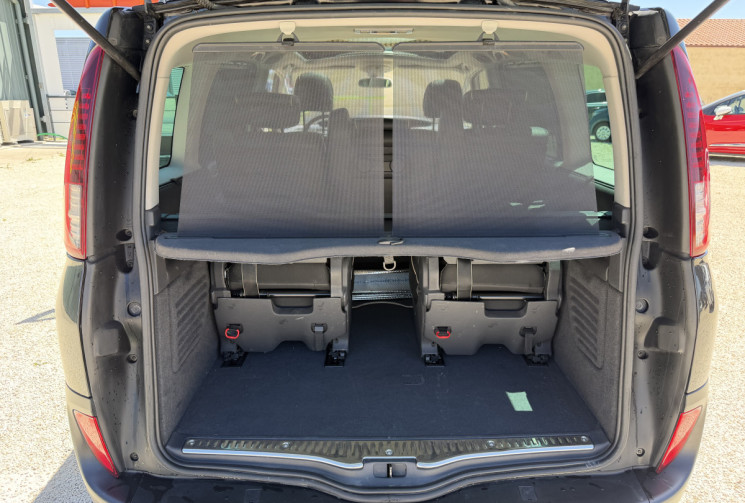 Renault Grand Espace IV 2.0 DCI 175 FAP INITIALE / ATTELAGE / 7 PLACES 