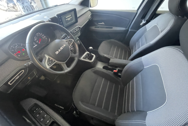 Dacia Sandero Journey 1.0 90 ch Faible kilométrage 