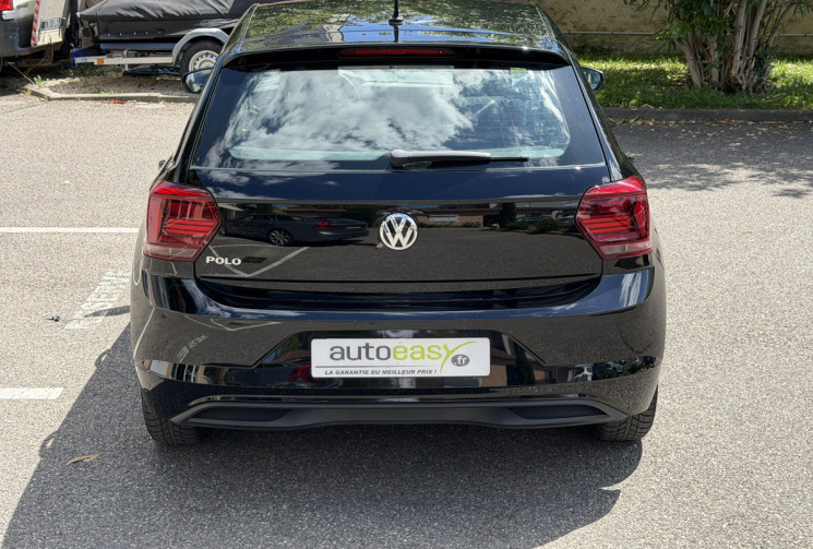 Volkswagen Polo VI 1.0 MPI 12V BMT 80 ch / Confortline / Distribution neuve