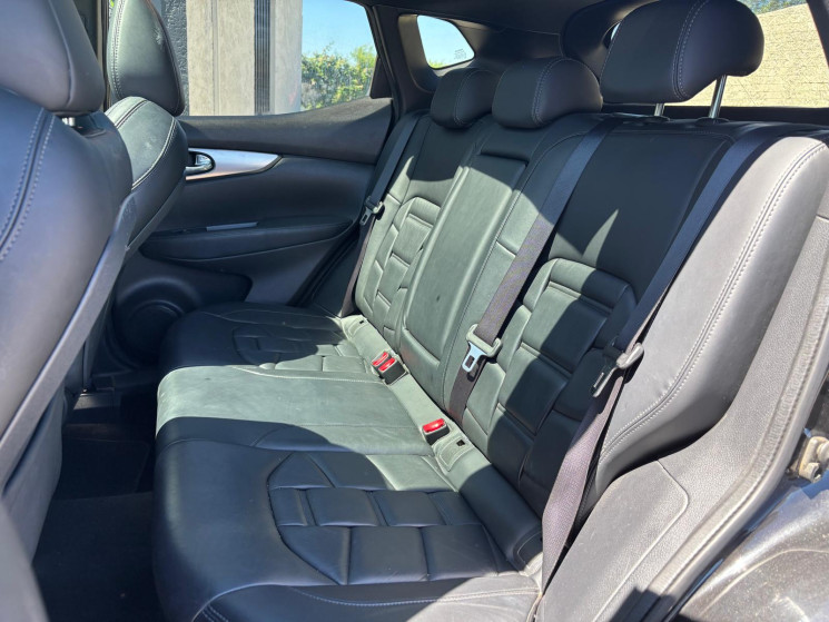 Nissan Qashqai 1.5 Dci 115 TECKNA  / CUIR / TOIT PANO / CAMERA 360 / GPS