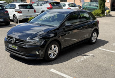 Volkswagen Polo VI 1.0 MPI 12V BMT 80 ch / Confortline / Distribution neuve