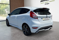 Ford Fiesta ST 1.6 EcoBoost 16V 182 cv