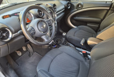 Mini Countryman COOPER 1.6i 122 CH BVM6