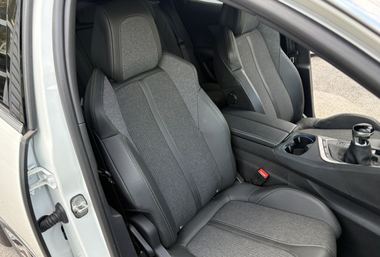 Peugeot 3008 1.2 puretech 130cv GT LINE