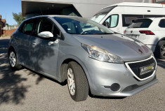 Peugeot 208 1.0 Vti 68cv LIKE 5p / Distribution récente /