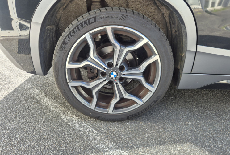 BMW X2 sDrive18d 150ch M Sport Toit panoramique