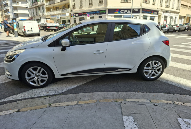 Renault Clio IV 0.9 tce 90 ch ZEN 61300 kms
