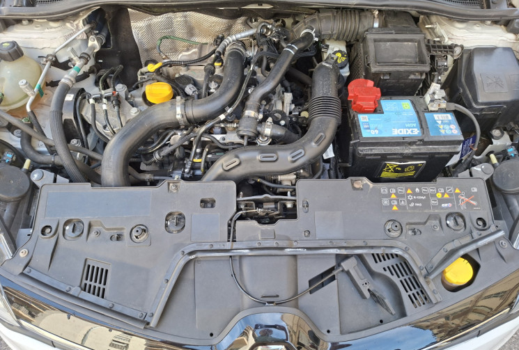 Renault Clio IV 0.9 tce 90 ch ZEN 61300 kms