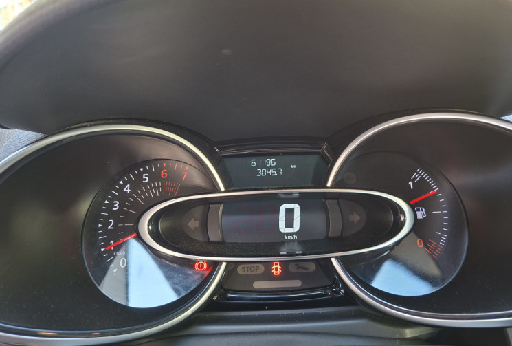 Renault Clio IV 0.9 tce 90 ch ZEN 61300 kms