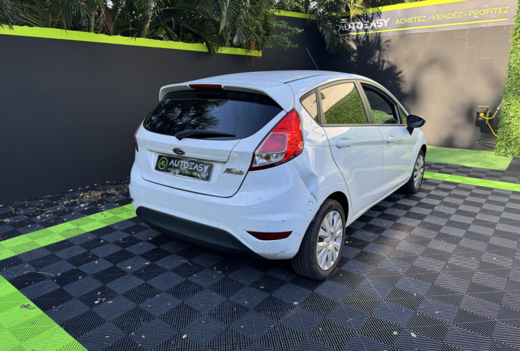 Ford Fiesta  VI Phase 2 5 portes 1.5 TDCi TREND