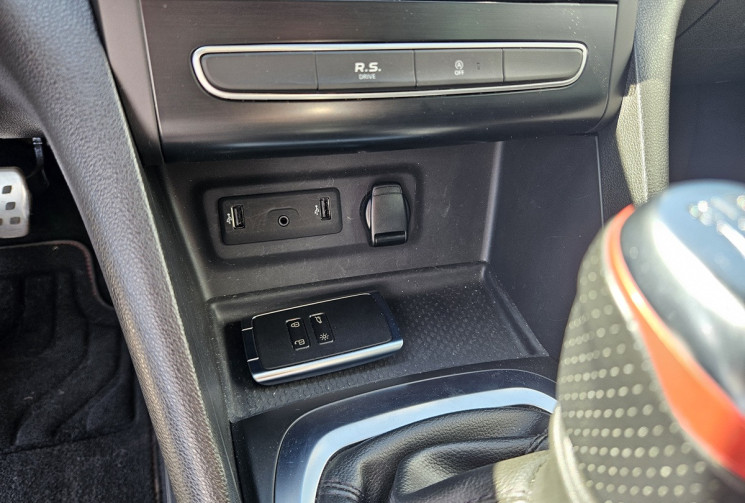 Renault Megane IV RS 1.8 TURBO 300 TROPHY BVM RECARO