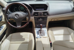 Mercedes Classe E Coupé 500 / 5.5 V8 7G-Tronic 388cv / SUIVI Mercedes