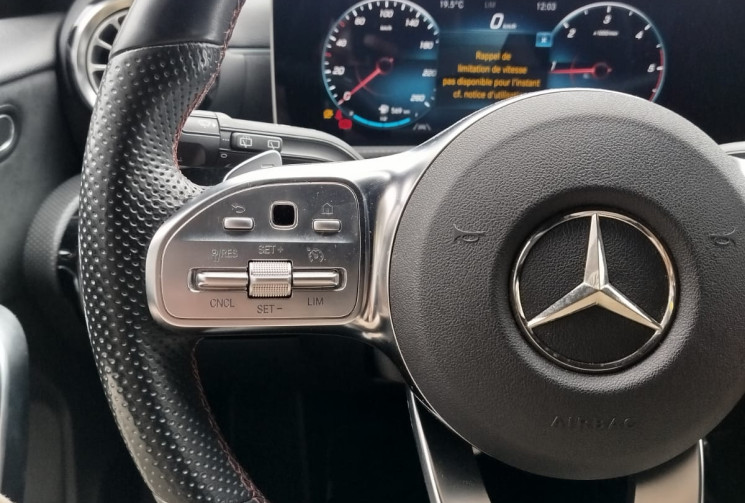 Mercedes Classe A 180 d / AMG / Suivi Mercedes / 1ere Main / 7G-DCT