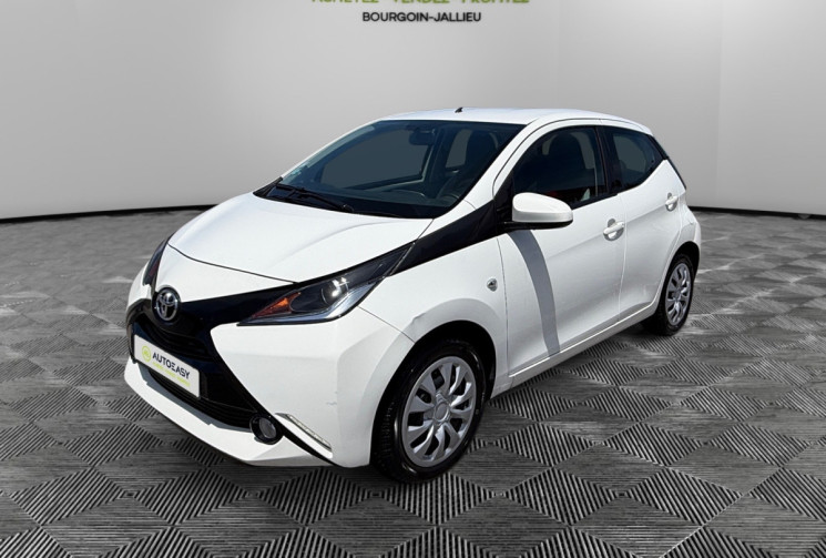 Toyota Aygo 1.0 / 69 CH / X-PLAY / CLIM
