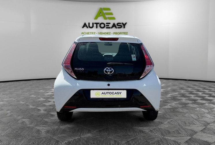 Toyota Aygo 1.0 / 69 CH / X-PLAY / CLIM