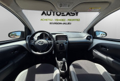 Toyota Aygo 1.0 / 69 CH / X-PLAY / CLIM