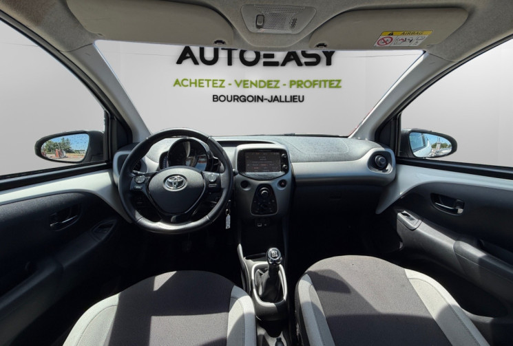 Toyota Aygo 1.0 / 69 CH / X-PLAY / CLIM