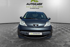 Peugeot 107 1.0 / 68 CH / TRENDY 