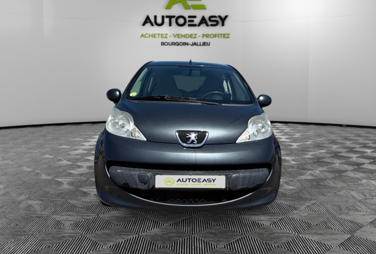 Peugeot 107 1.0 / 68 CH / TRENDY 