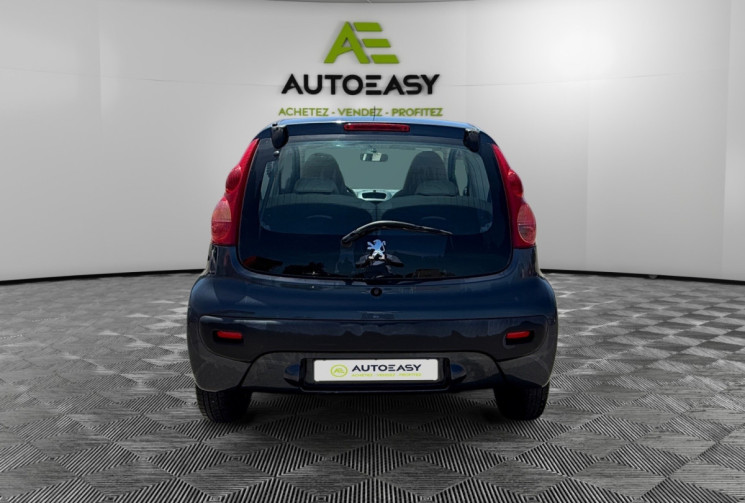 Peugeot 107 1.0 / 68 CH / TRENDY 