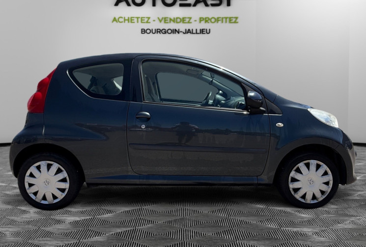 Peugeot 107 1.0 / 68 CH / TRENDY 
