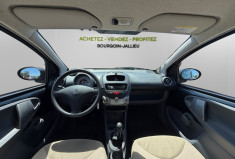 Peugeot 107 1.0 / 68 CH / TRENDY 