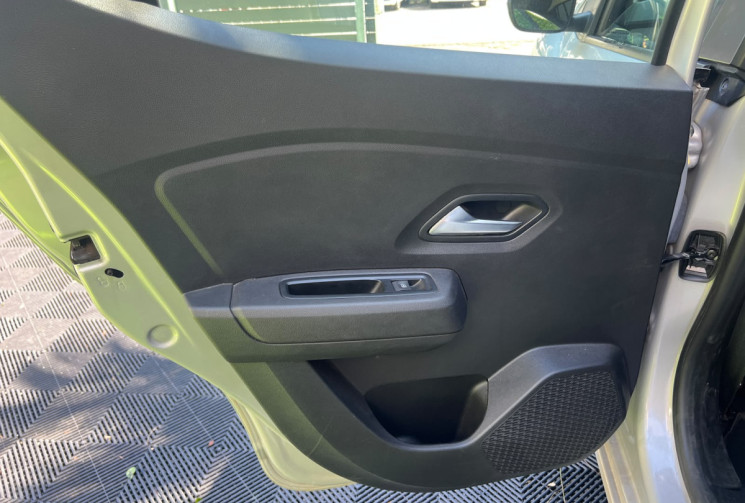 Dacia Sandero III 1.0 TCe 12V CVT 90 cv