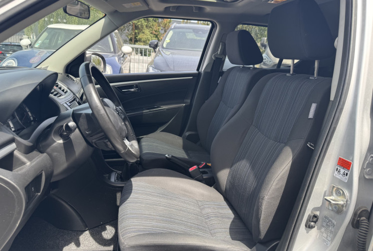 Suzuki Swift IV 1.2 VVT 94 cv PRIVILEGE - TOIT OUVRANT