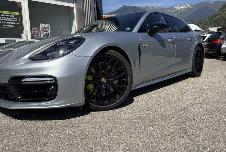 Porsche PANAMERA SPT TURISMO 3.0L V6 462ch 4 E-Hybrid - FULL OPTIONS - Porsche Approved 10/2027