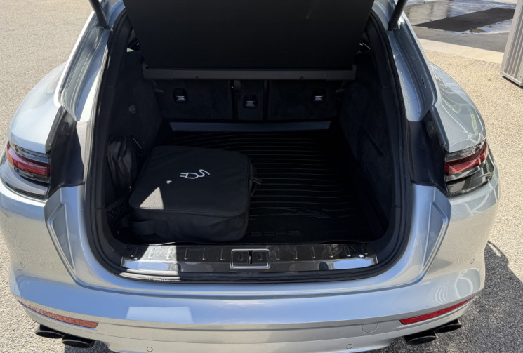 Porsche PANAMERA SPT TURISMO 3.0L V6 462ch 4 E-Hybrid - FULL OPTIONS - Porsche Approved 10/2027