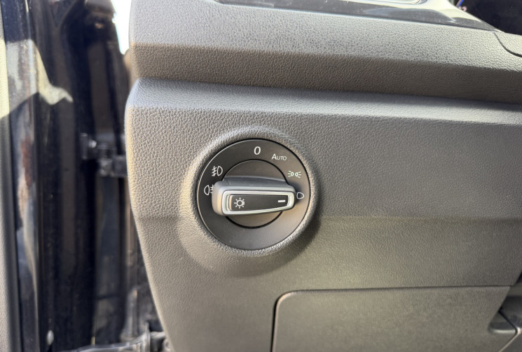 Volkswagen T-Roc 1.5 TSI 150 FIRST EDITION BVM6 DIGITAL COCKPIT