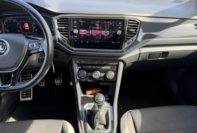 Volkswagen T-Roc 1.5 TSI 150 FIRST EDITION BVM6 DIGITAL COCKPIT