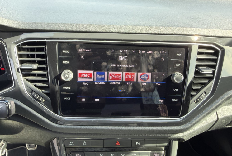 Volkswagen T-Roc 1.5 TSI 150 FIRST EDITION BVM6 DIGITAL COCKPIT
