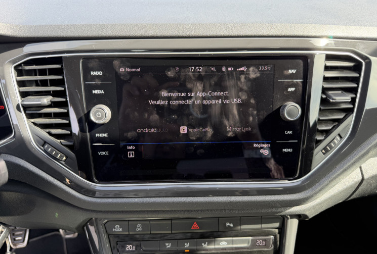 Volkswagen T-Roc 1.5 TSI 150 FIRST EDITION BVM6 DIGITAL COCKPIT