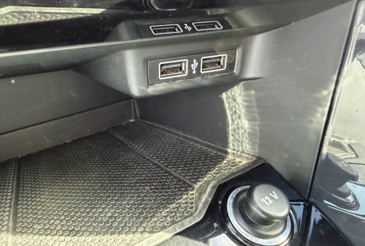 Volkswagen T-Roc 1.5 TSI 150 FIRST EDITION BVM6 DIGITAL COCKPIT