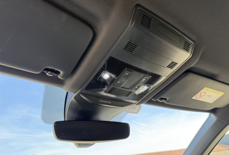 Volkswagen T-Roc 1.5 TSI 150 FIRST EDITION BVM6 DIGITAL COCKPIT