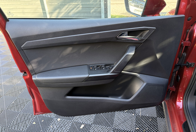 SEAT ARONA  1.0 TSi 116cv URBAN SPORT LINE